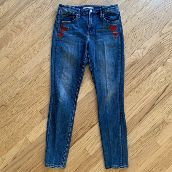 Anthropologie Levi’s 721 High Rise Skinny Jeans Rose Embroidered 29 x 30 - Picture 15 of 16